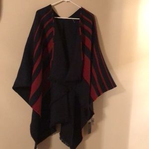 Banana Republic NWT Poncho OS